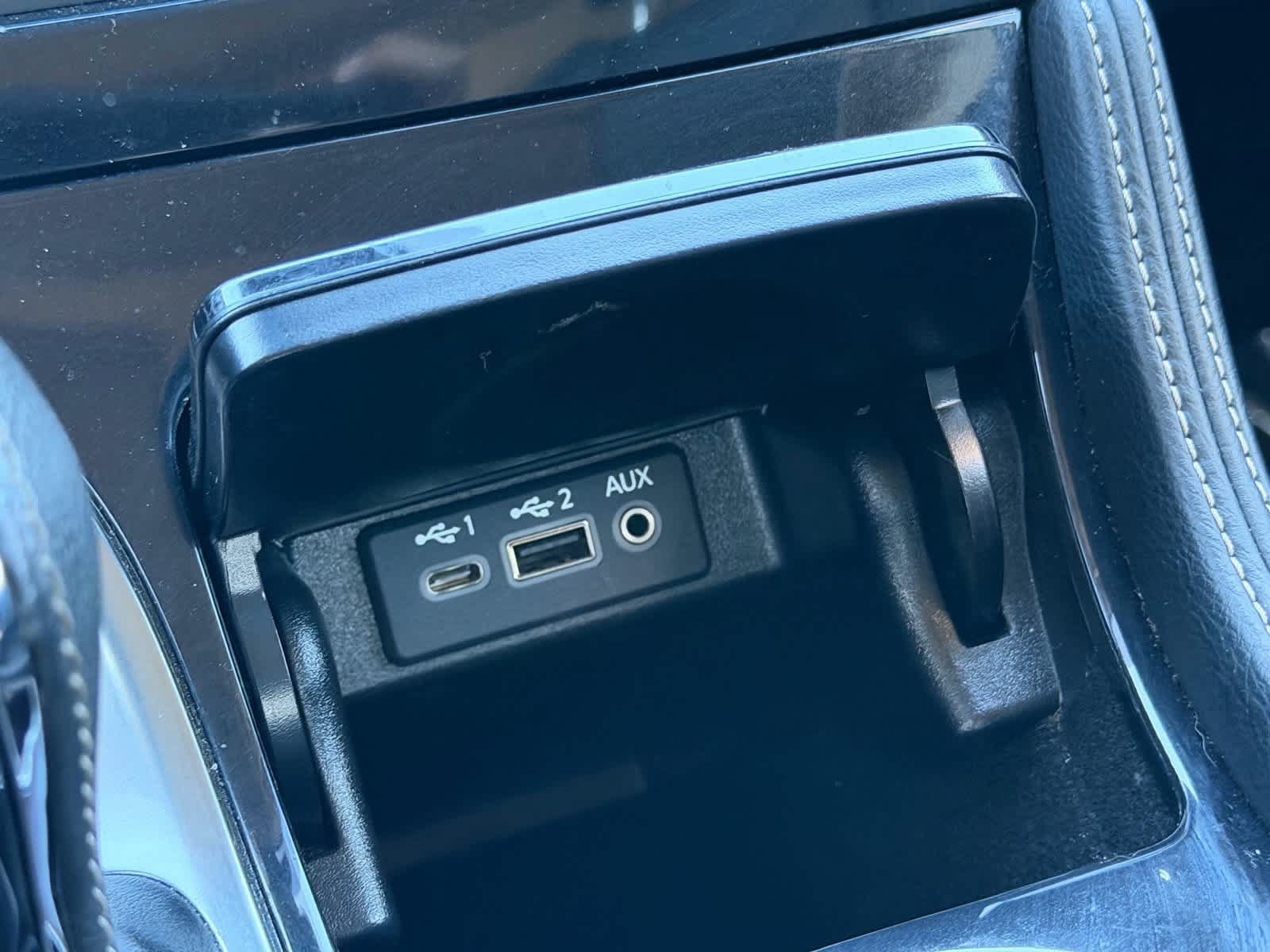 Certified 2019 Nissan Maxima Platinum w/ Sport Mat Group FWD image 26