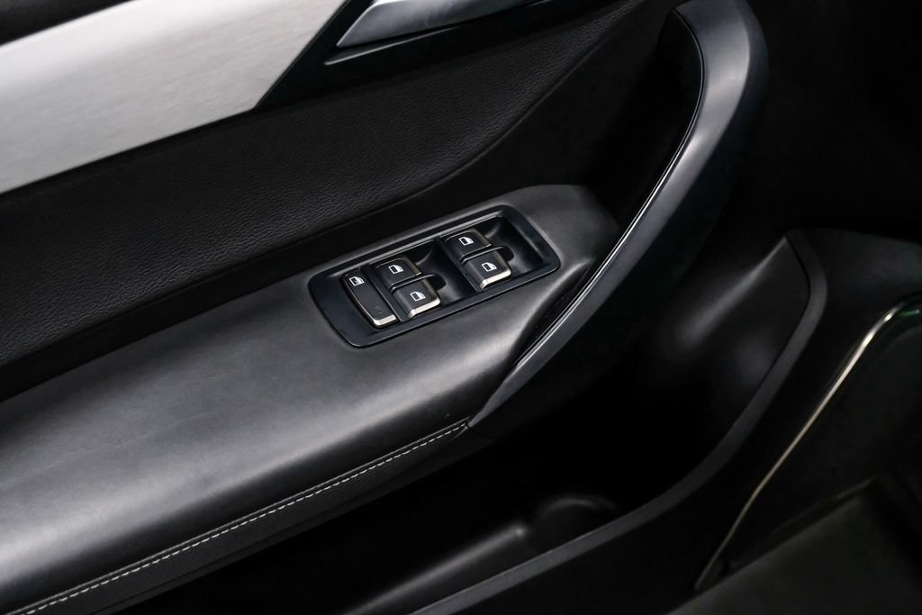 Used 2023 VinFast VF 8 Plus AWD/4WD image 37