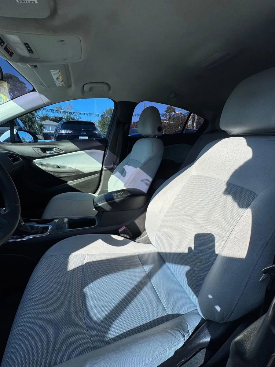 Used 2019 Chevrolet Cruze LS w/ LS Convenience Package image 10