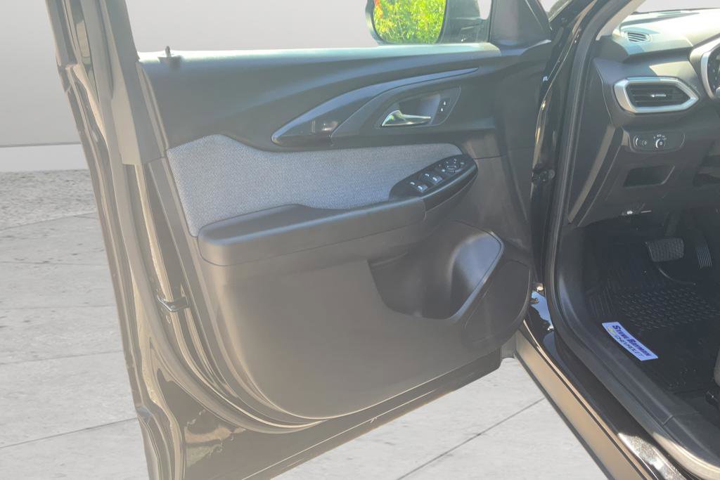 Certified 2022 Chevrolet TrailBlazer LS FWD image 11