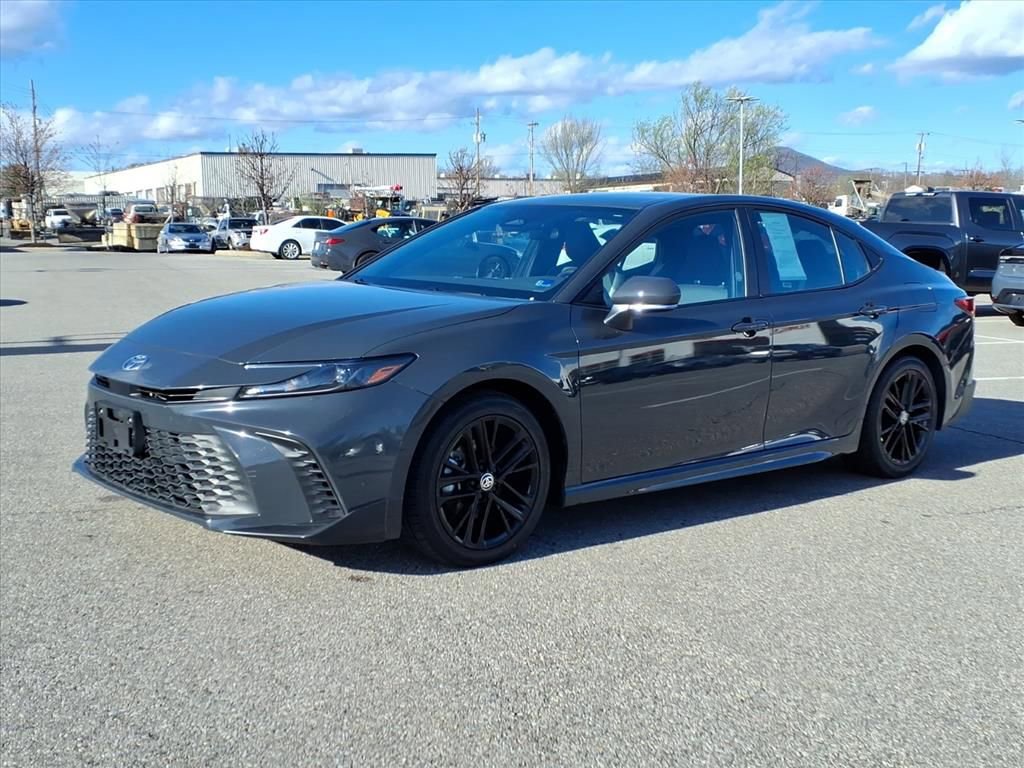 Certified 2025 Toyota Camry SE image 7