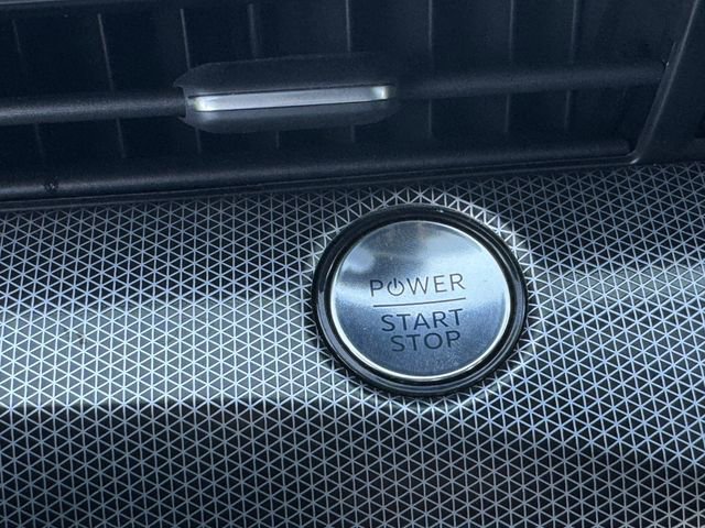 Used 2025 Ford Mustang Mach-E GT image 20