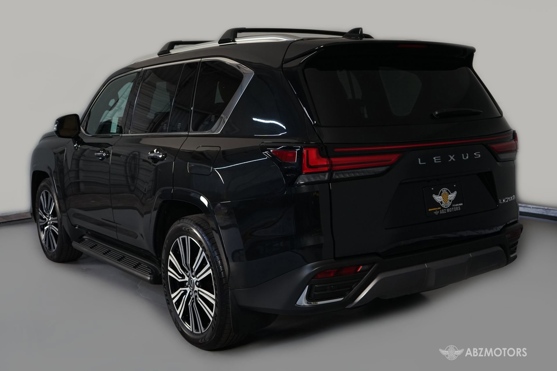 Used 2026 Lexus LX 700h Luxury image 7