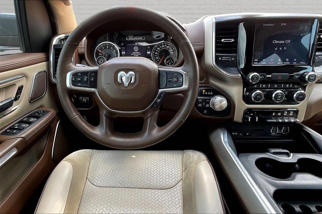 Used 2019 RAM 1500 Laramie AWD/4WD image 7