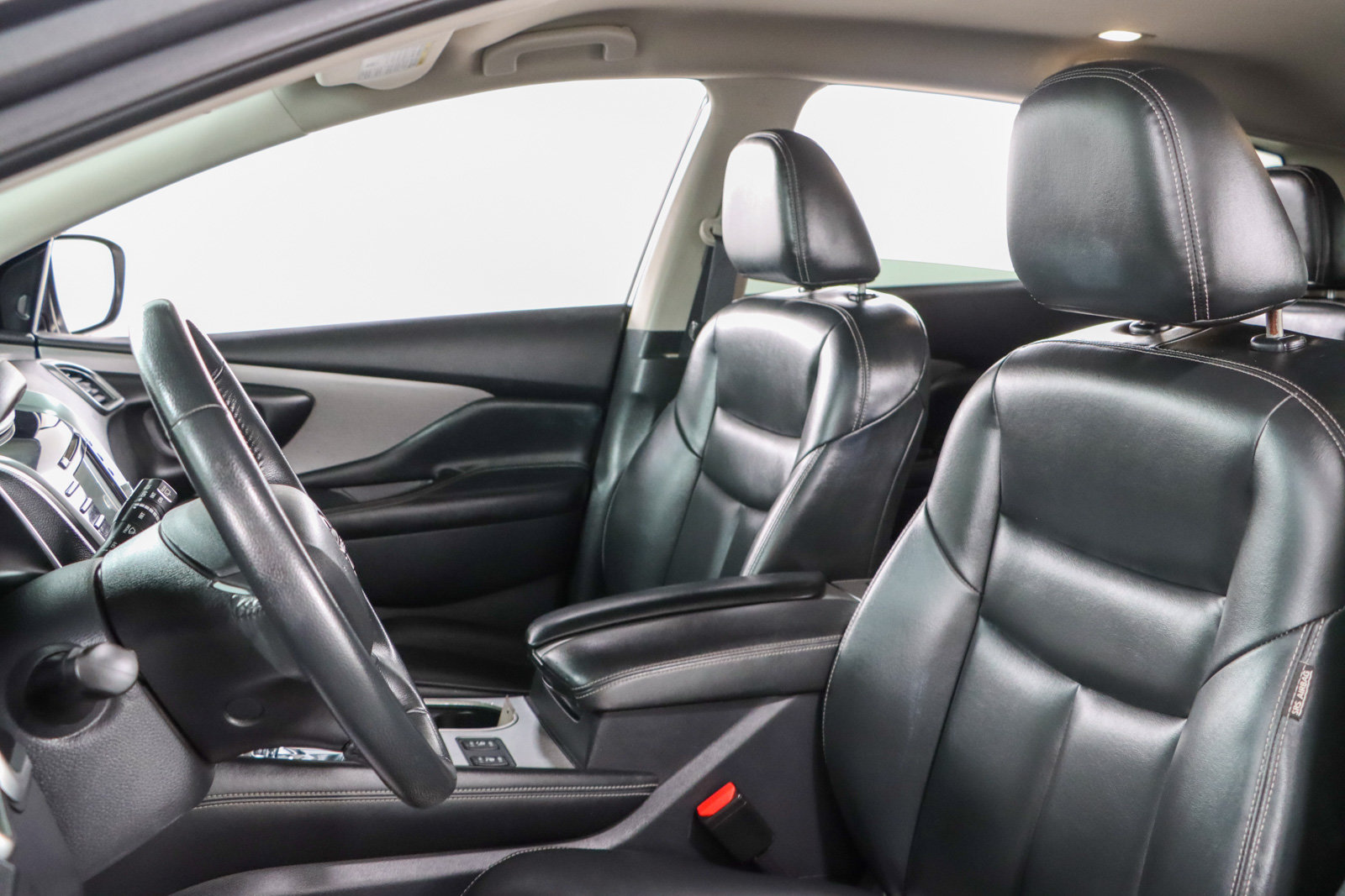Used 2023 Nissan Murano SV FWD image 23