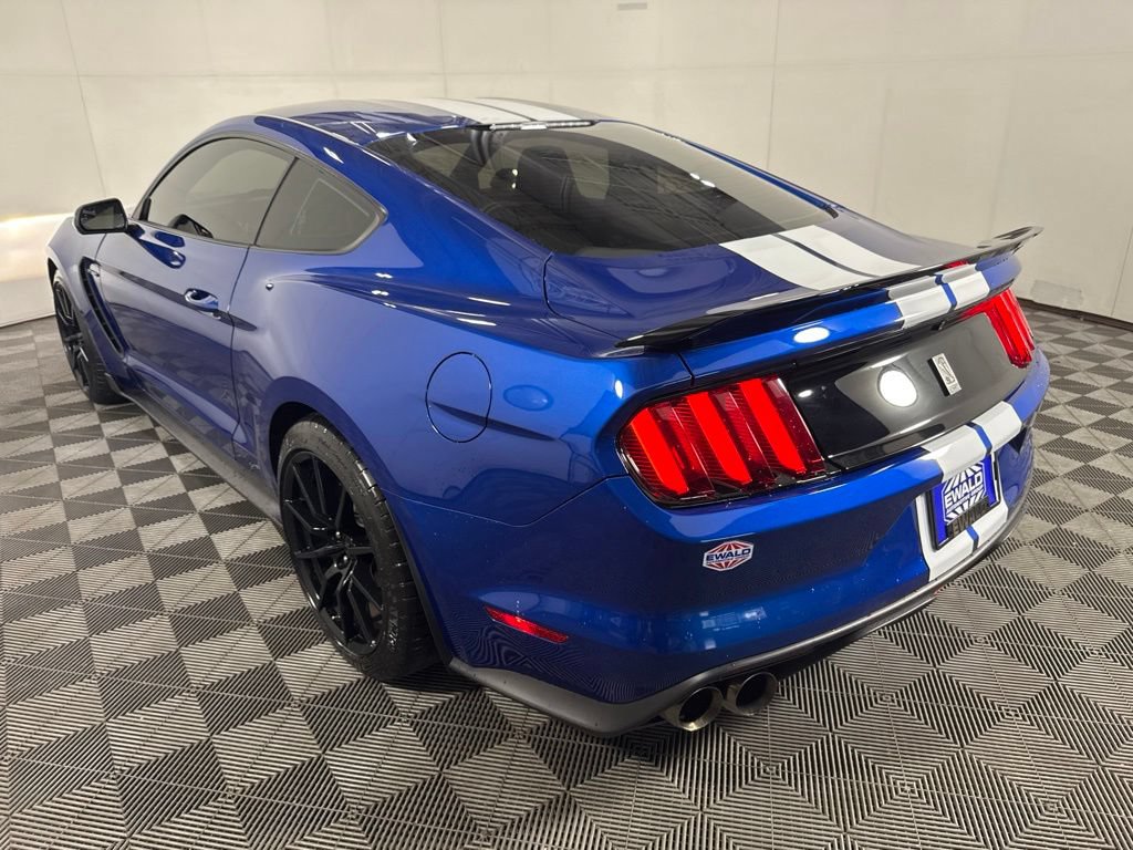 Used 2017 Ford Mustang Shelby GT350 RWD image 7