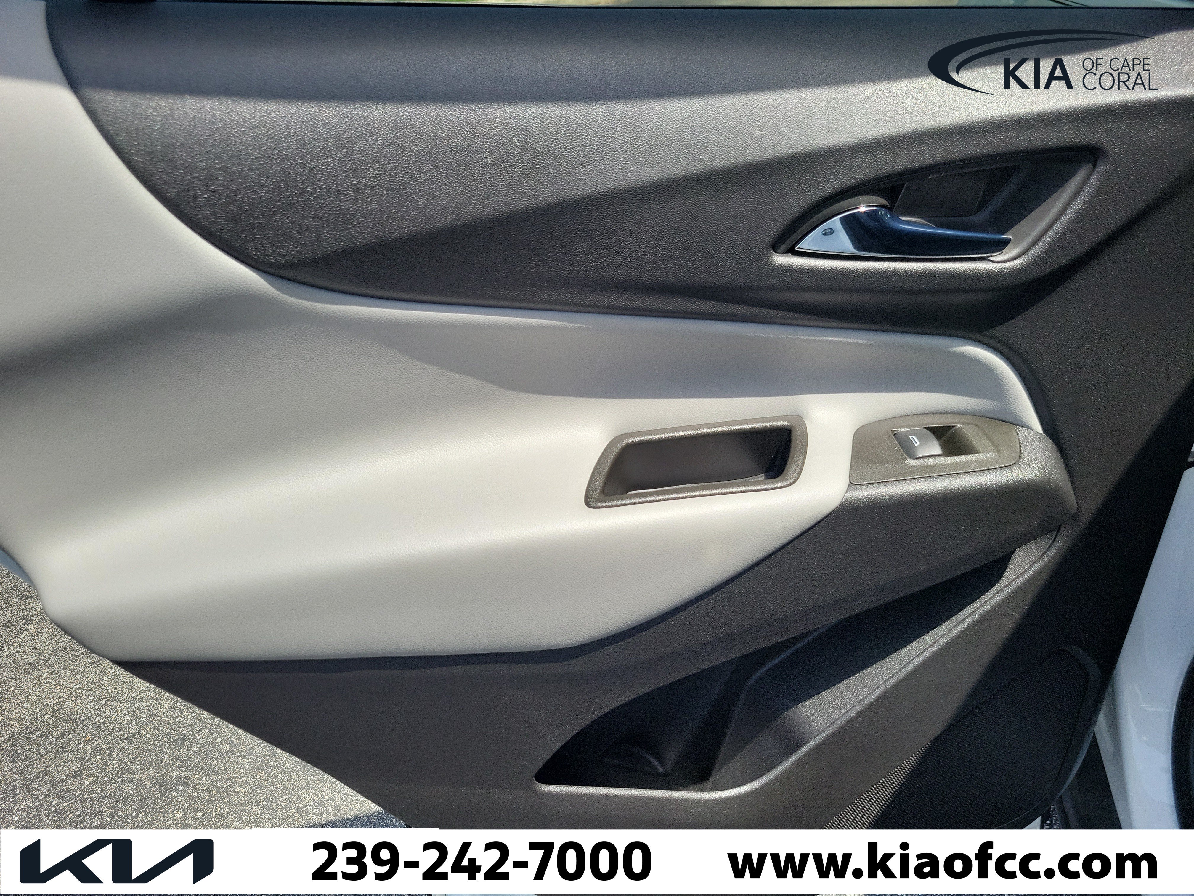 Used 2023 Chevrolet Equinox LT AWD/4WD image 14