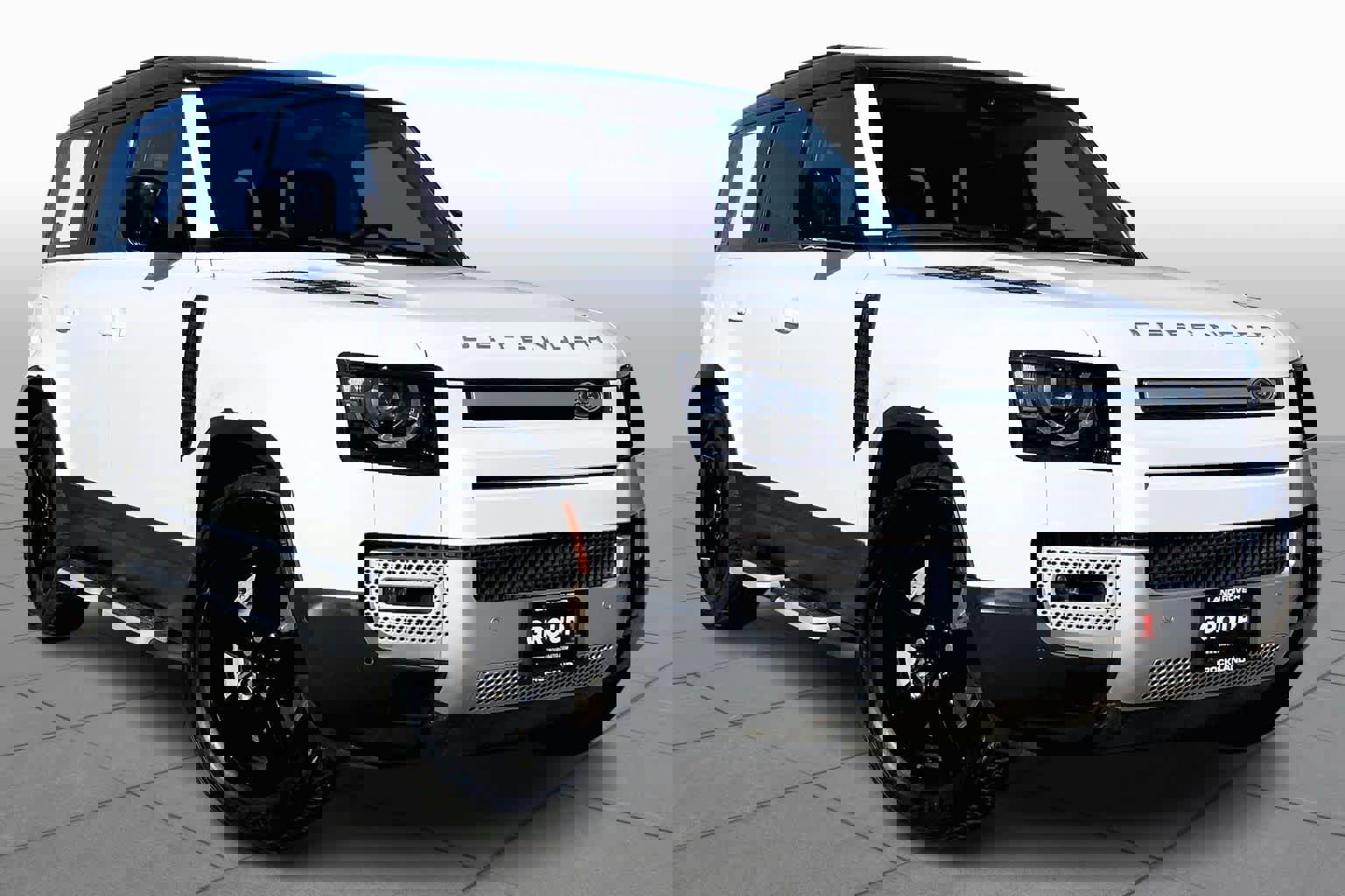 Used 2023 Land Rover Defender 110 SE image 3