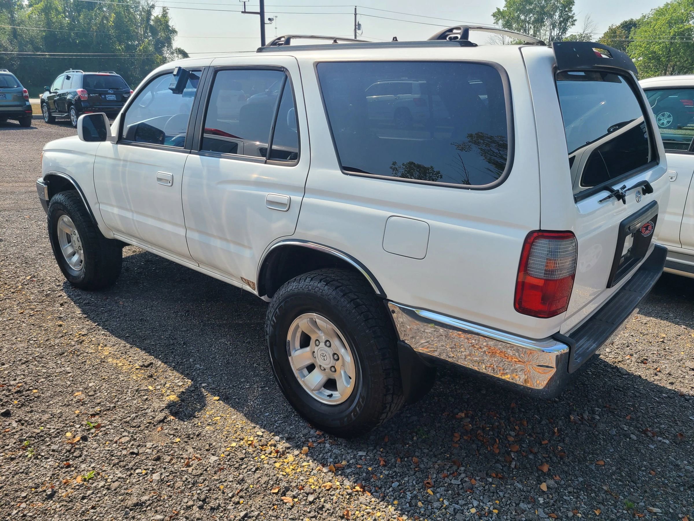 Used 1999 Toyota 4Runner SR5 image 3