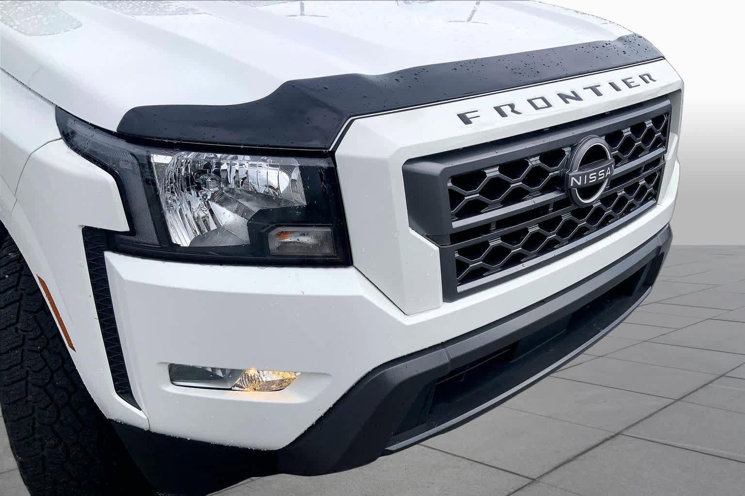 Used 2022 Nissan Frontier SV AWD/4WD image 29