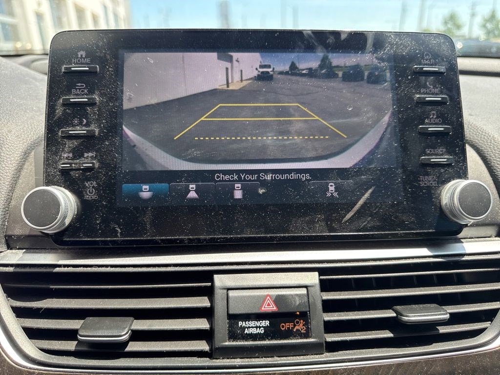 Used 2018 Honda Accord Touring image 20