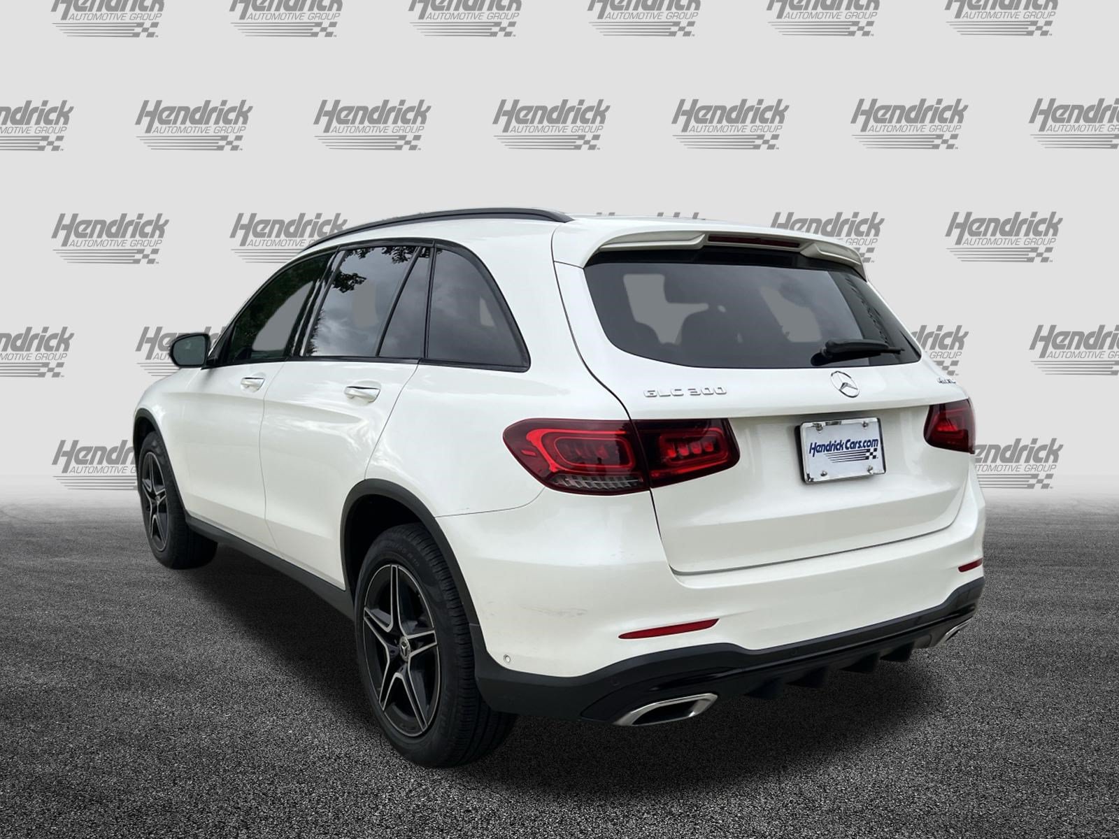 Used 2020 Mercedes-Benz GLC 300 4MATIC w/ AMG Line image 8