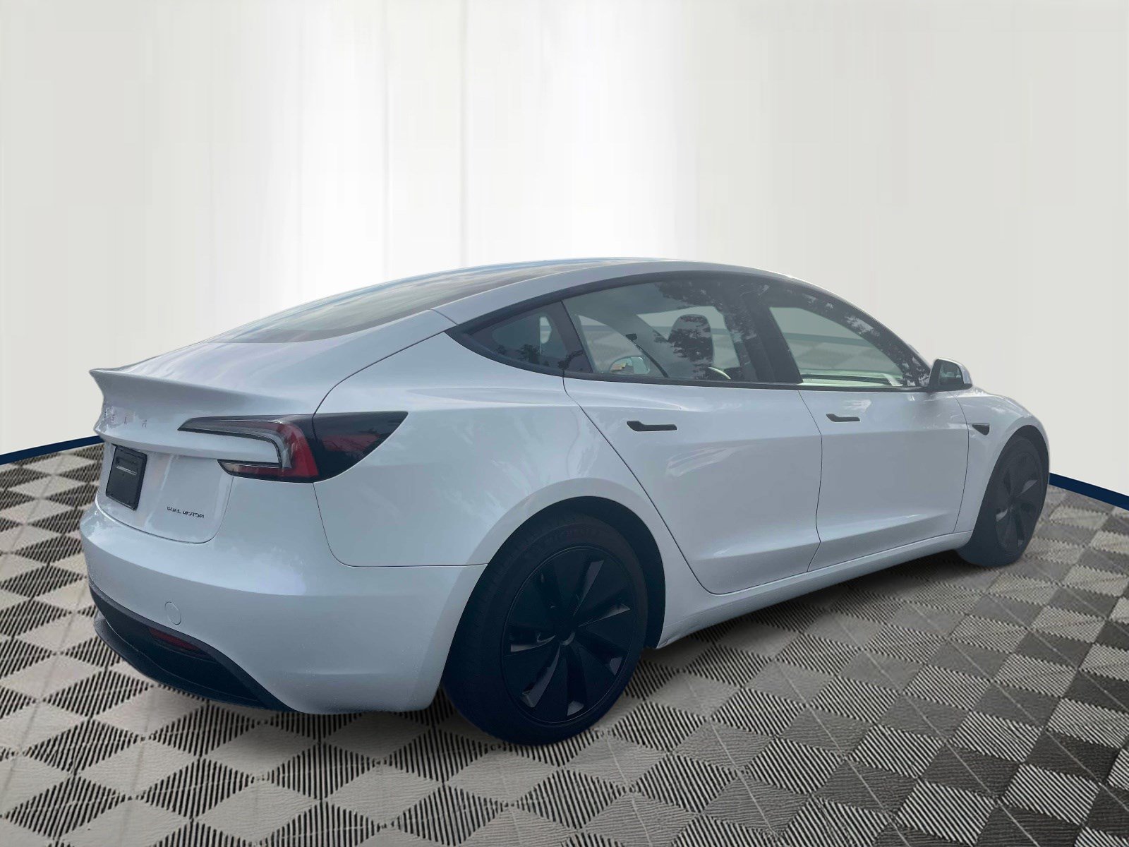 Used 2024 Tesla Model 3 Long Range AWD/4WD image 4