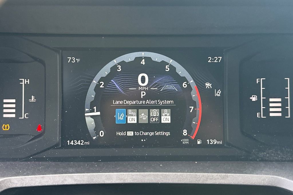 Used 2025 Toyota Tacoma SR5 image 27