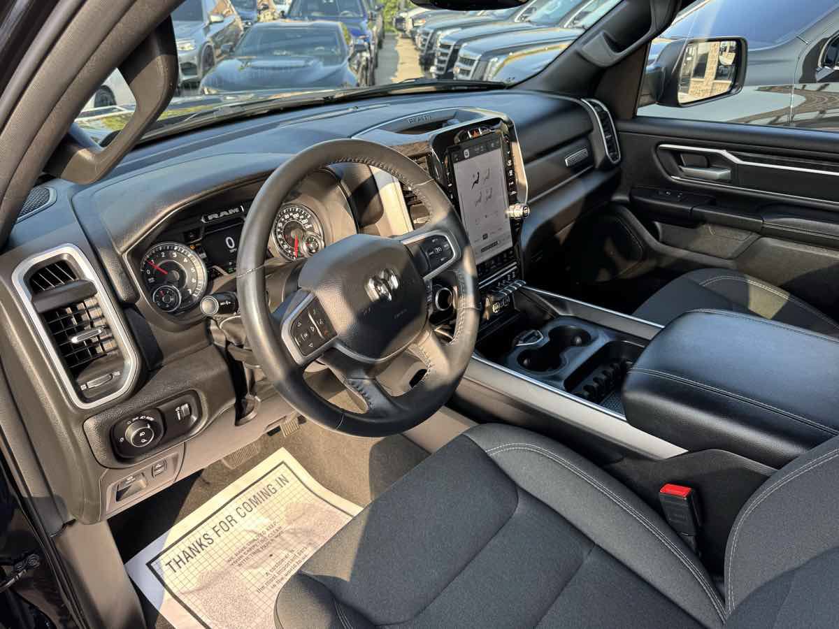 Used 2023 RAM 1500 Big Horn AWD/4WD image 11