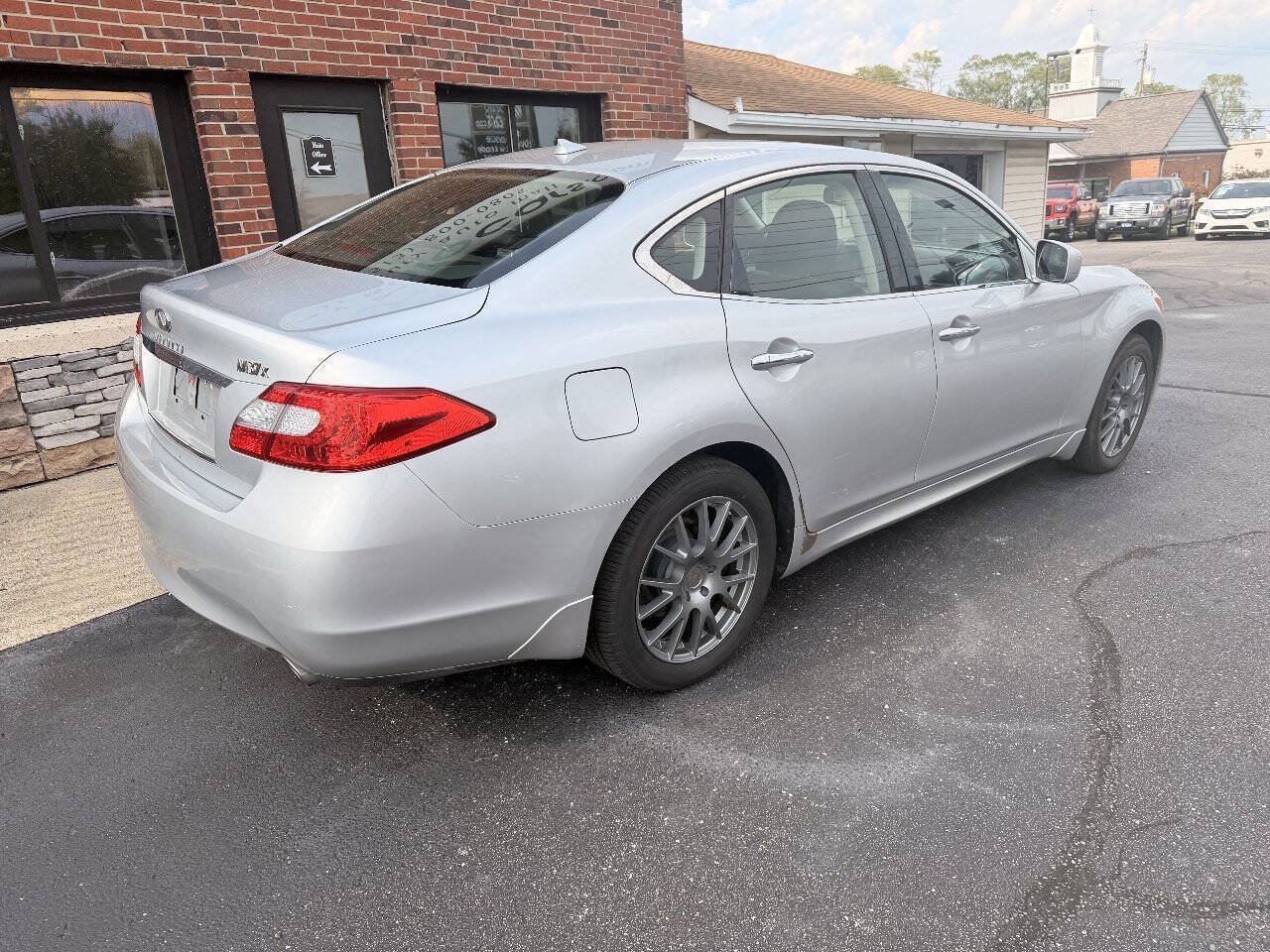 Used 2011 INFINITI M37 x w/ Premium Pkg AWD/4WD image 7