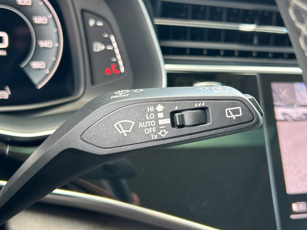 Used 2023 Audi Q8 Premium w/ Convenience Package AWD/4WD image 27
