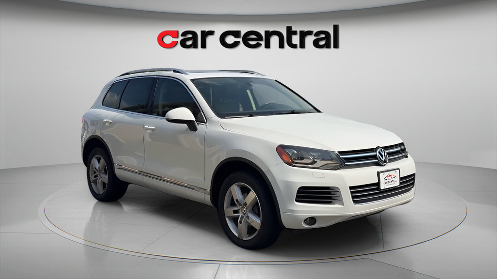 Used 2013 Volkswagen Touareg Sport AWD/4WD image 8