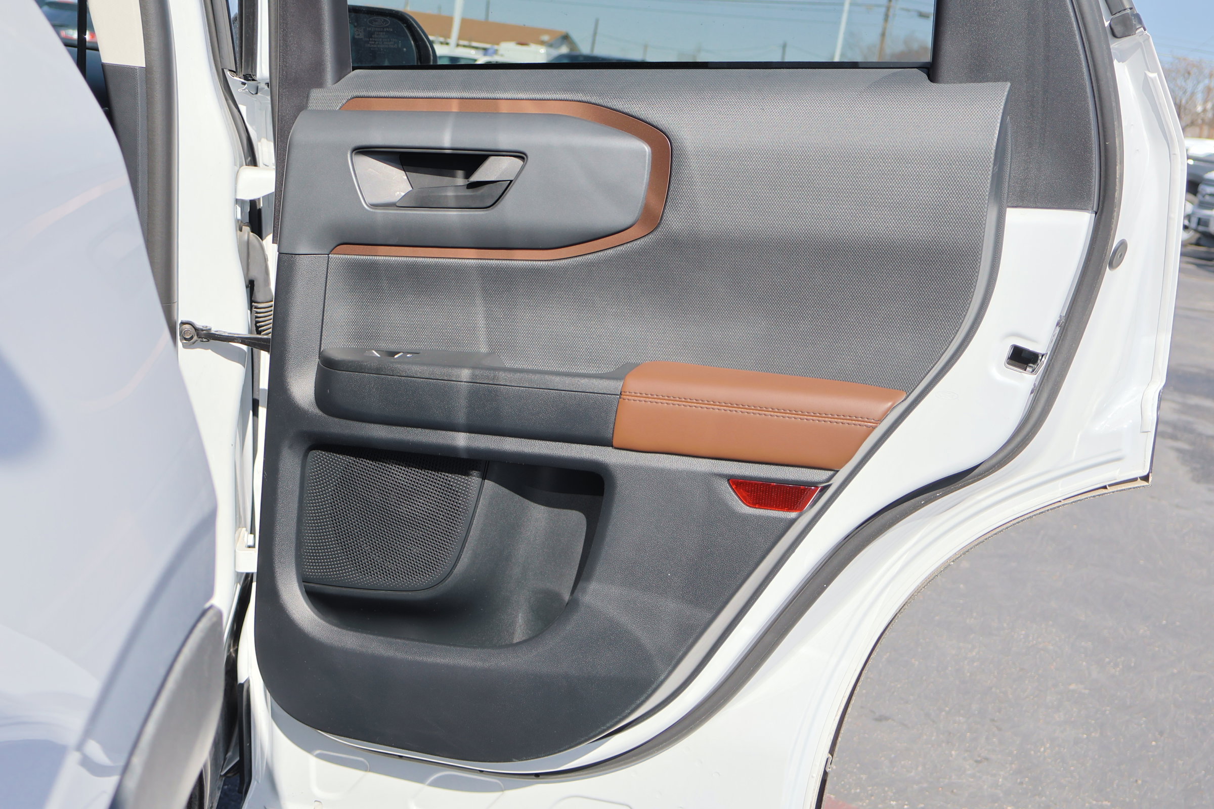 Certified 2024 Ford Bronco Sport Outer Banks image 32