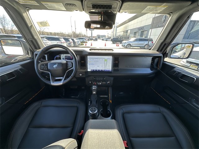 Certified 2024 Ford Bronco Badlands image 3