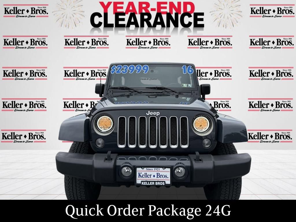 Used 2016 Jeep Wrangler Unlimited Sahara w/ Connectivity Group image 2