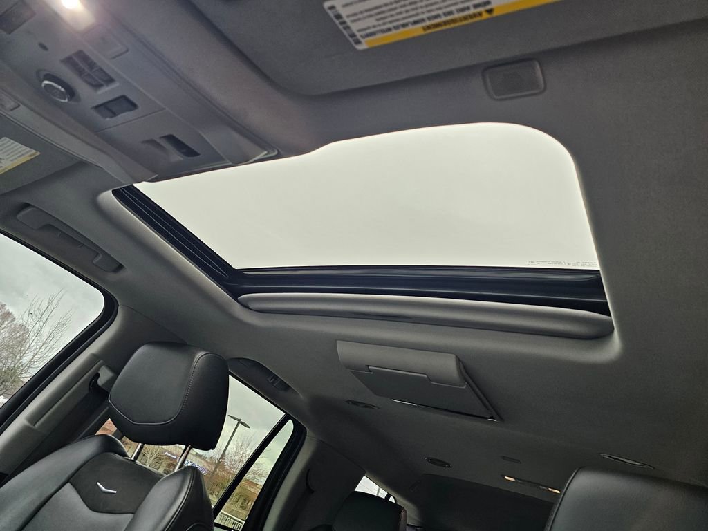 Used 2019 Cadillac Escalade Premium Luxury image 24