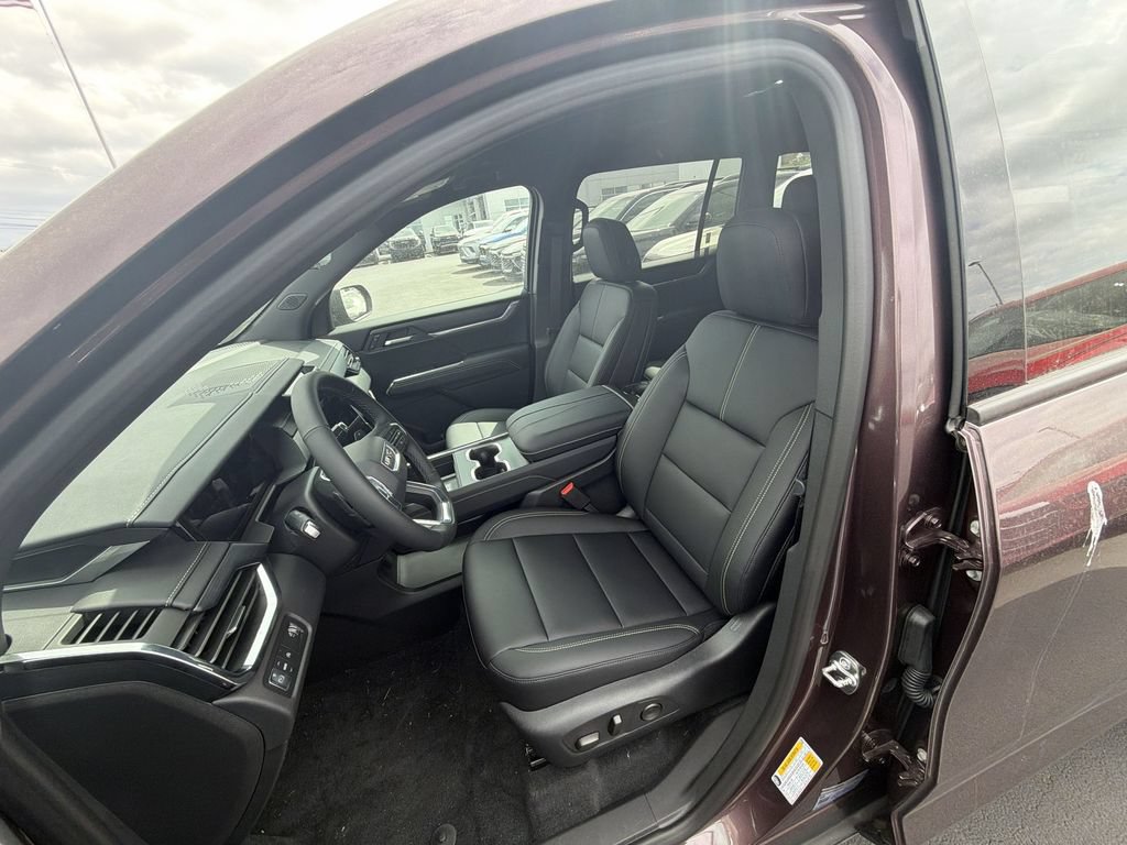 New 2026 GMC Acadia Elevation w/ Elevation Premium Package FWD image 17