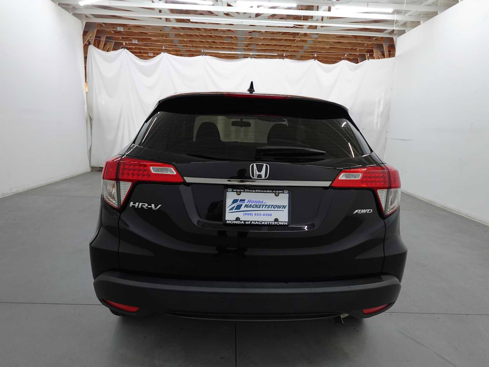 Certified 2020 Honda HR-V LX image 6