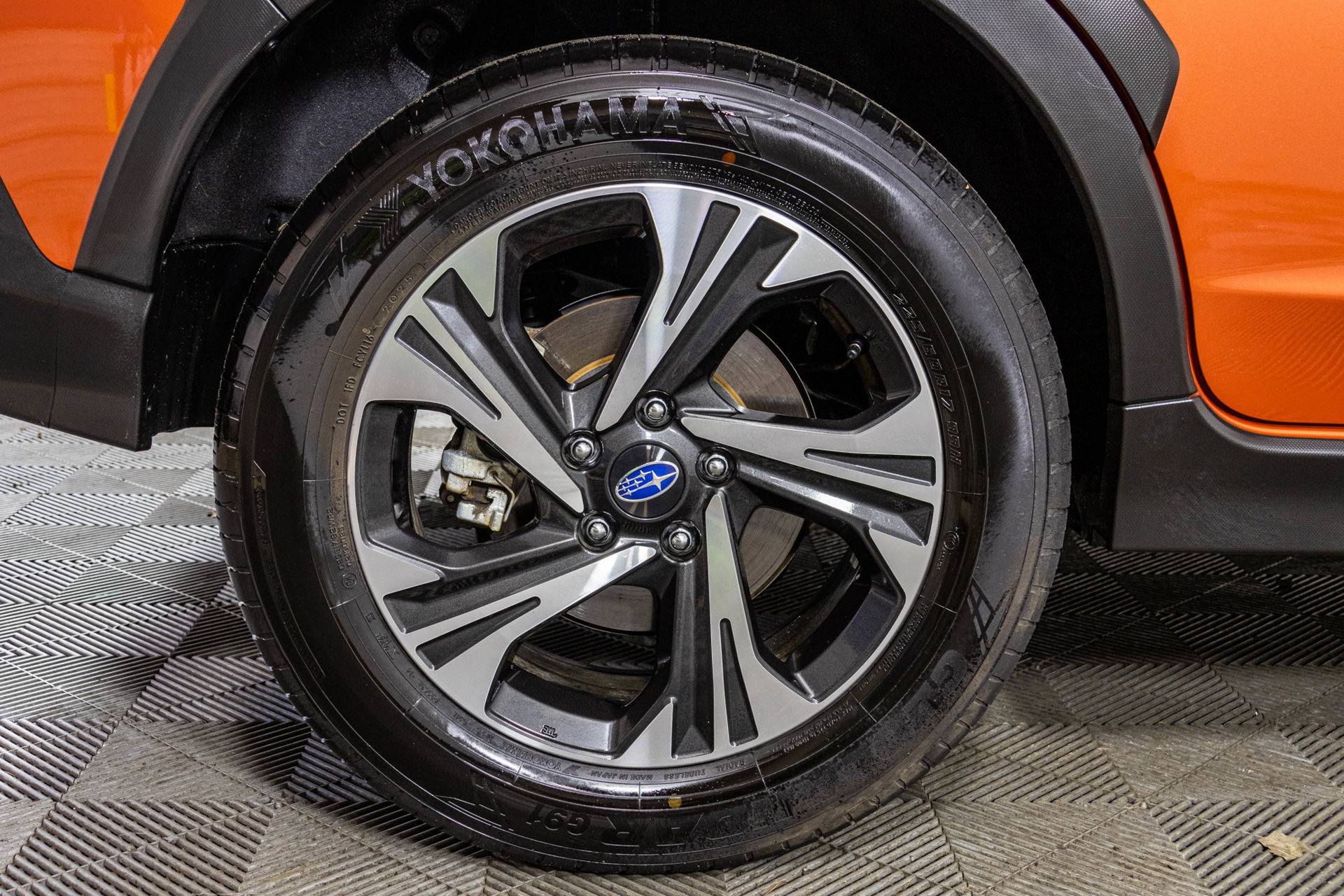 Used 2025 Subaru Crosstrek 2.5i Premium AWD/4WD image 48