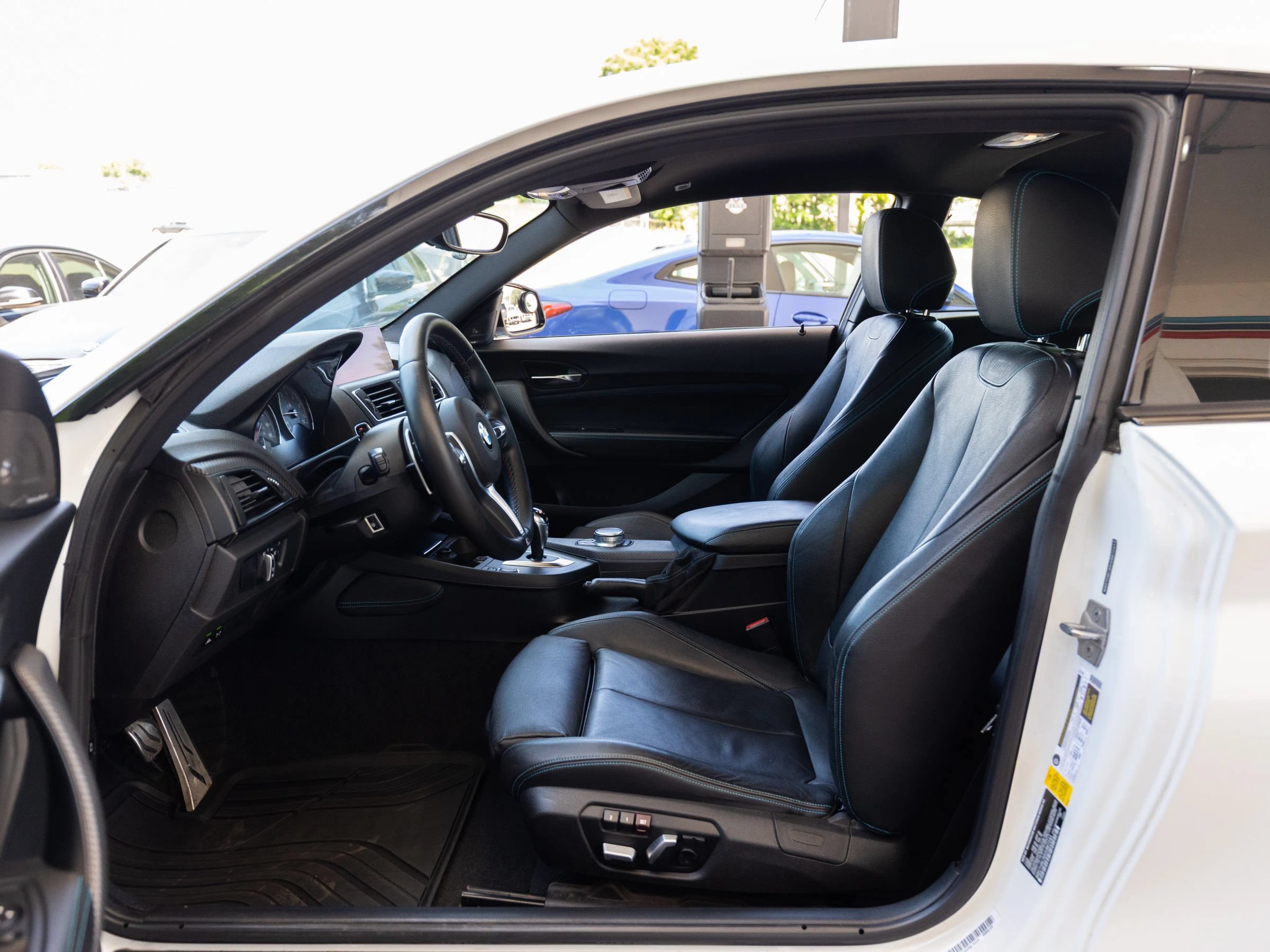 Used 2017 BMW M2 RWD image 18