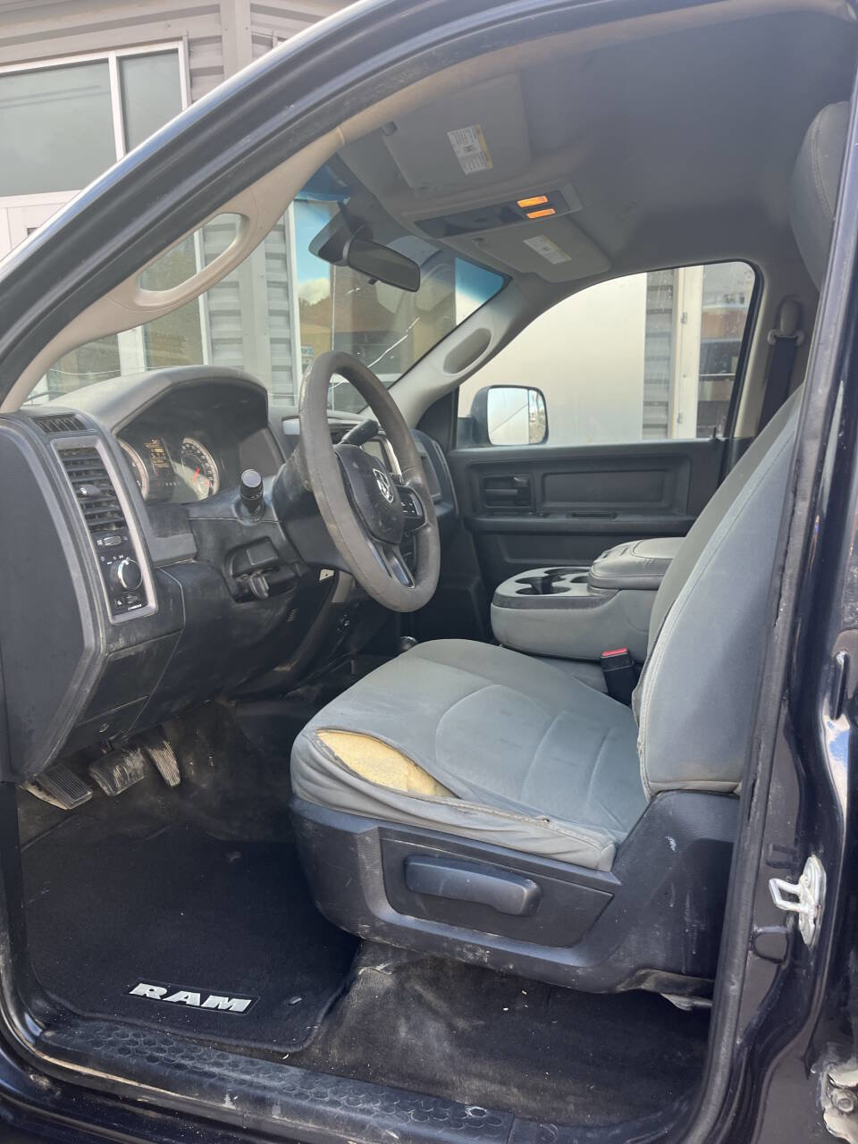 Used 2017 RAM 3500 Tradesman w/ Chrome Appearance Group image 13