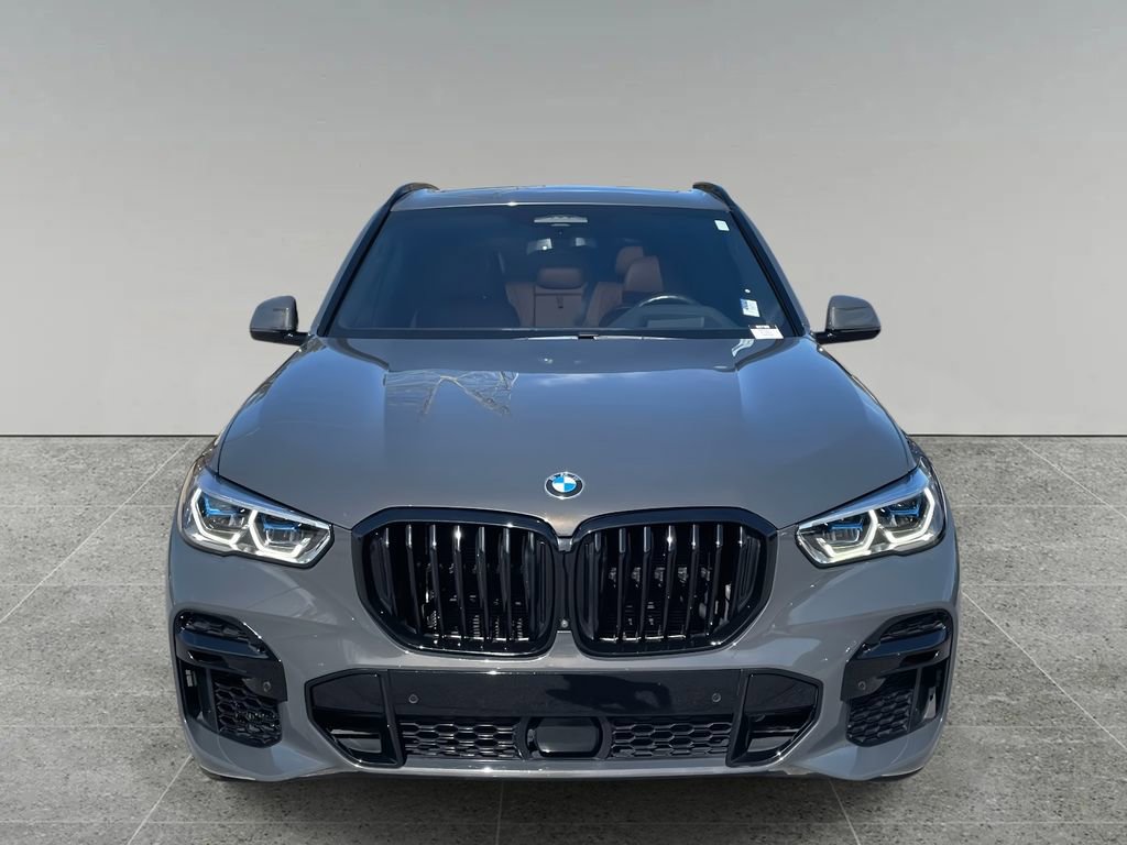 Used 2022 BMW X5 M50i image 8