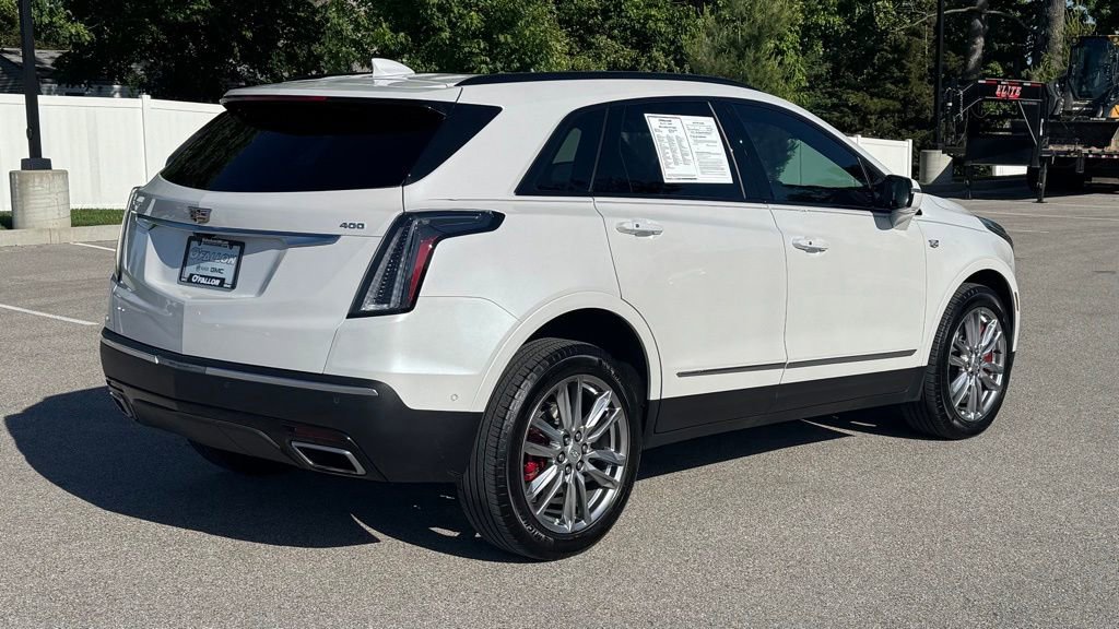 Used 2022 Cadillac XT5 Sportv w/ Technology Package AWD/4WD image 4