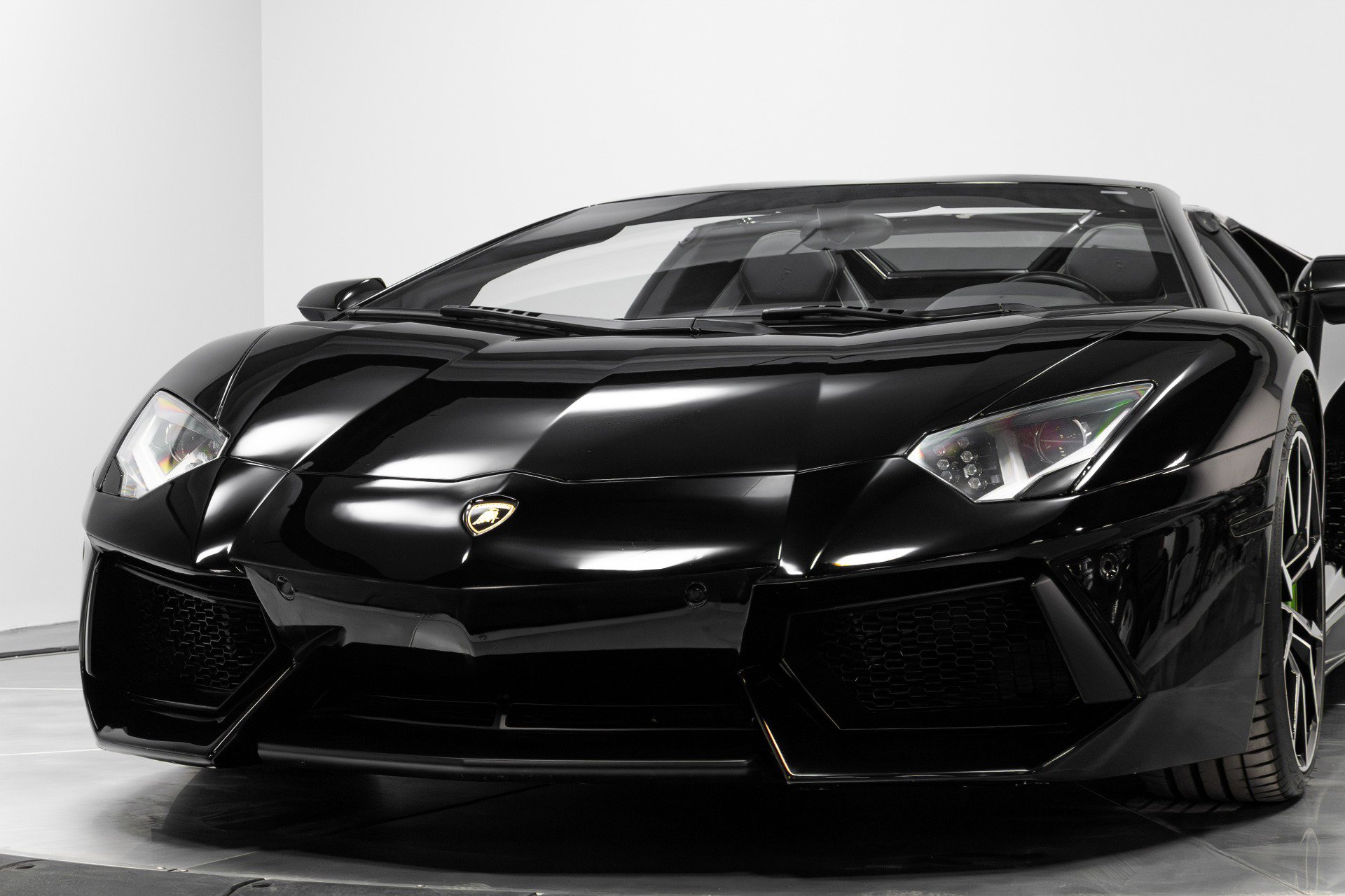 Used 2015 Lamborghini Aventador LP 700-4 image 70