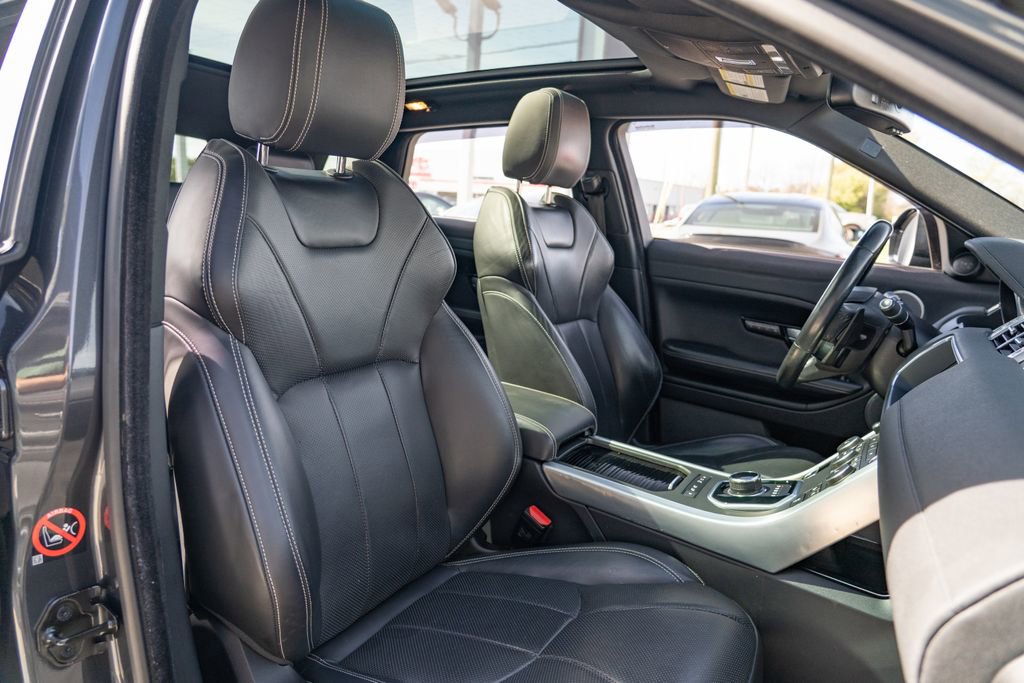 Used 2017 Land Rover Range Rover Evoque HSE image 20