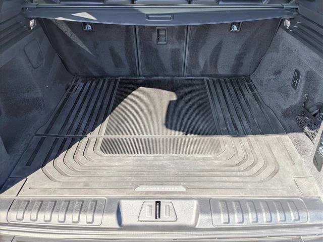 Used 2023 Land Rover Range Rover Sport SE AWD/4WD image 6