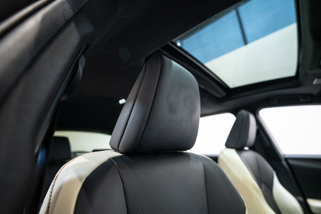 Used 2023 Lexus NX 350 AWD image 16