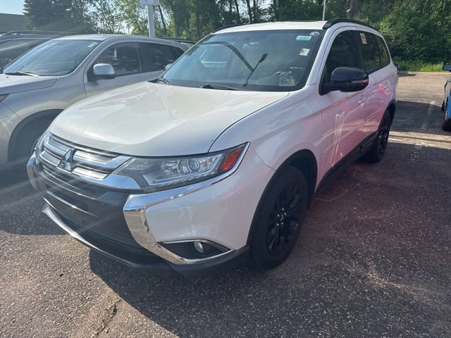 Used 2018 Mitsubishi Outlander SE FWD image 4