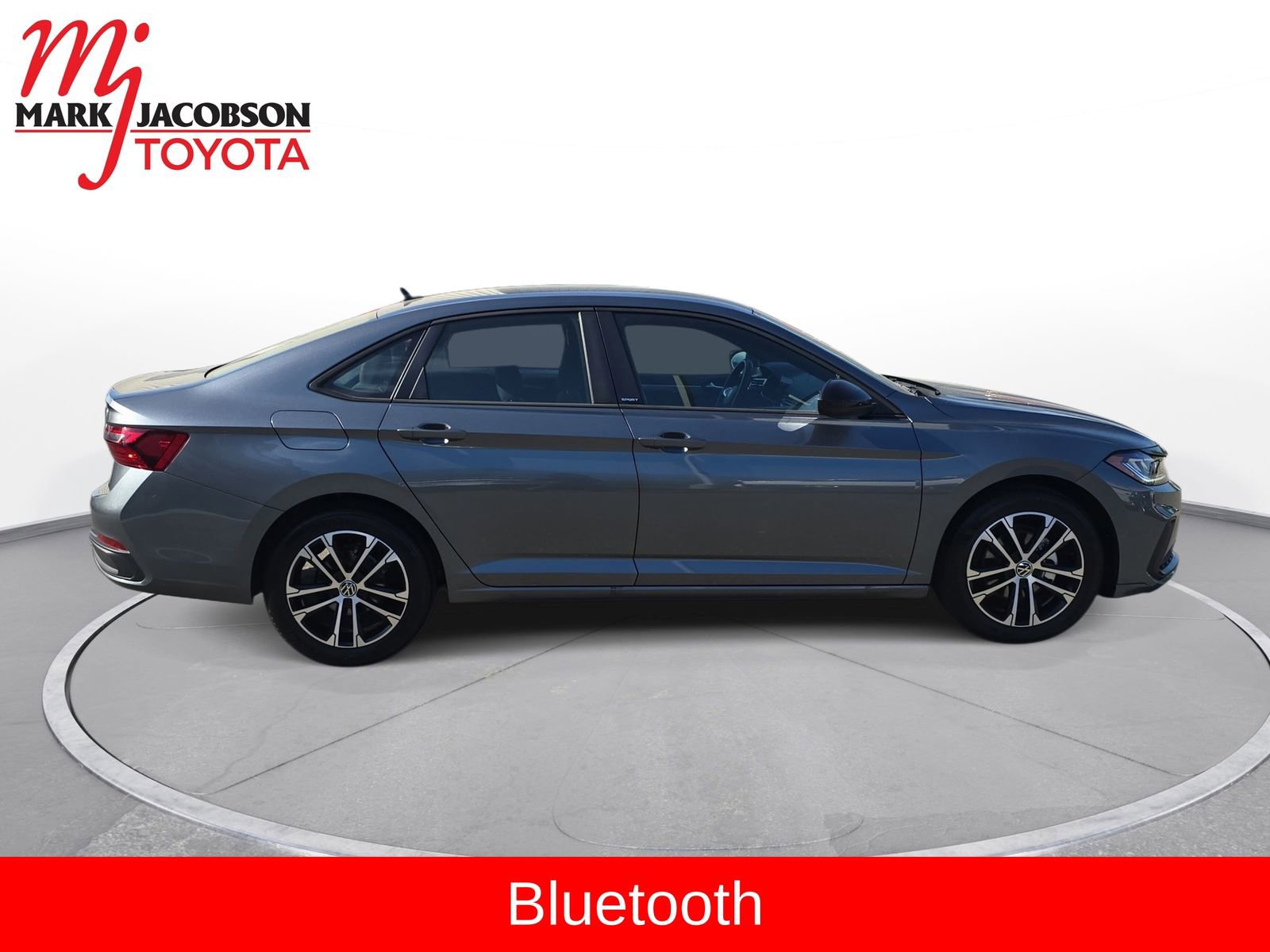 Used 2025 Volkswagen Jetta Sport image 6