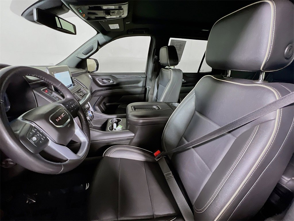 Used 2022 GMC Yukon SLT w/ SLT Premium Package image 19
