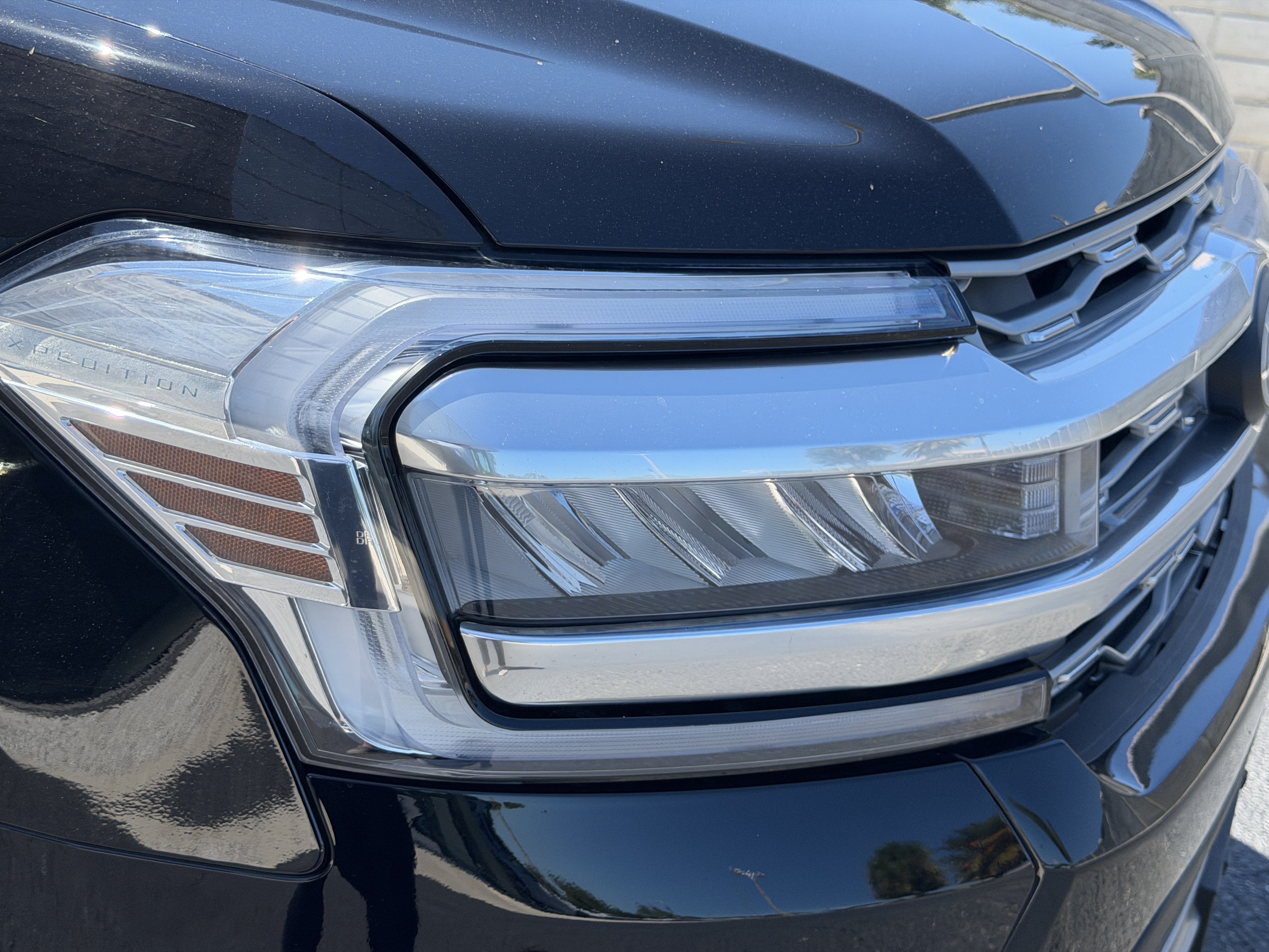 Used 2023 Ford Expedition Platinum AWD/4WD image 12