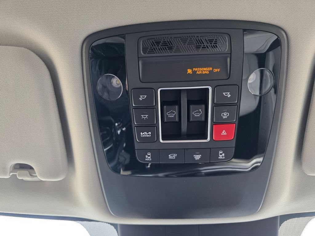 Used 2025 Kia Carnival SX Prestige FWD image 83