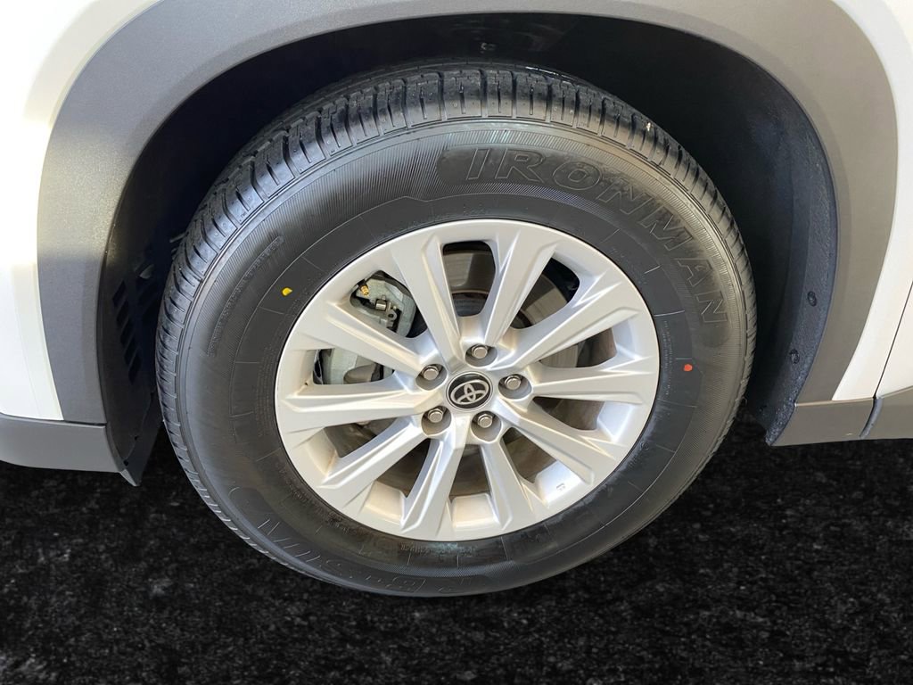 Used 2024 Toyota Grand Highlander XLE image 24