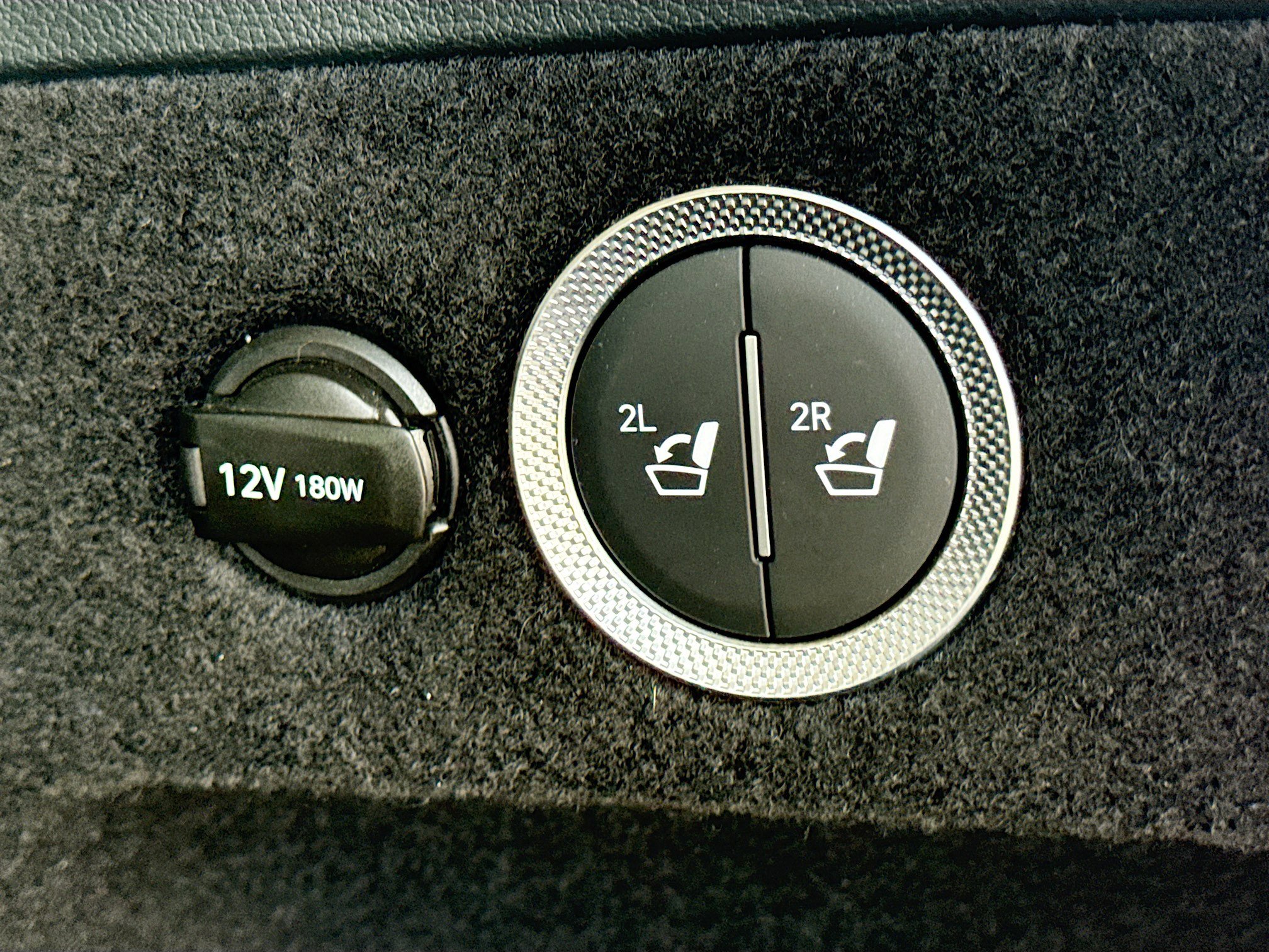 Used 2025 Genesis GV80 2.5T Standard AWD/4WD image 12