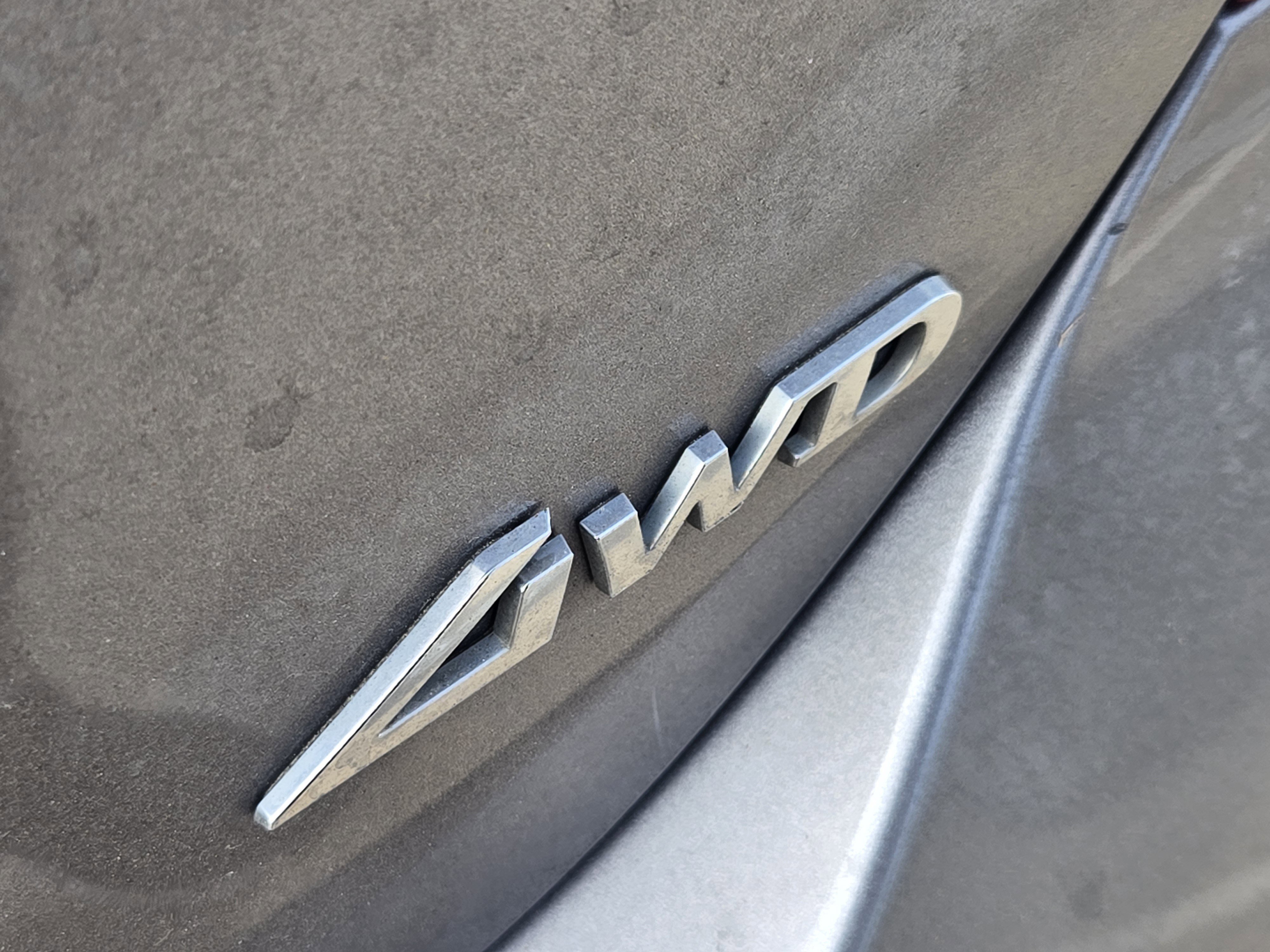 Used 2023 Genesis G70 2.0T image 11