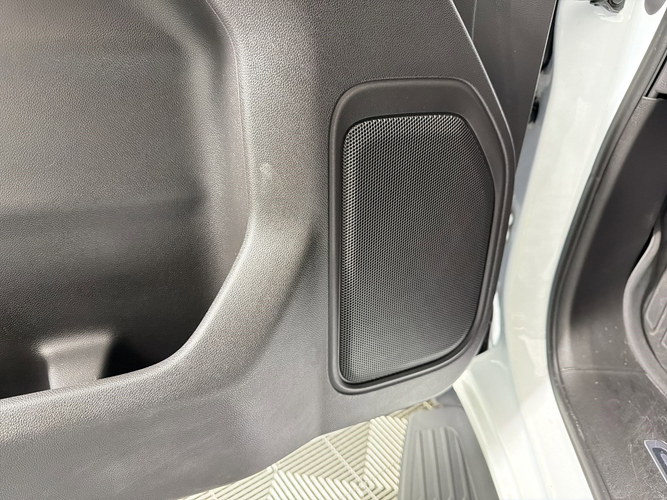 Used 2021 GMC Sierra 1500 SLT w/ SLT Premium Package image 22