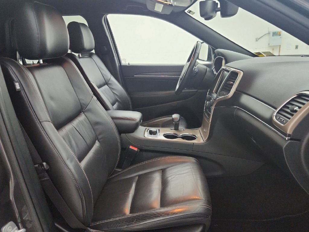 Used 2015 Jeep Grand Cherokee Limited AWD/4WD image 36