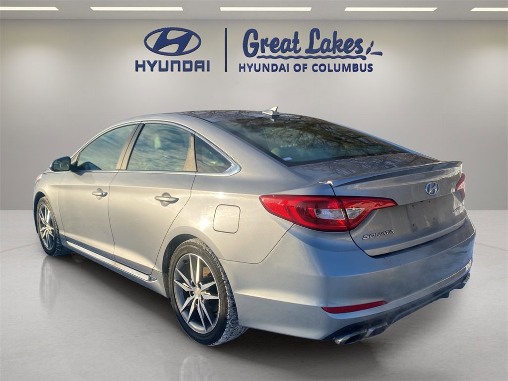 Used 2017 Hyundai Sonata Sport 2.0T image 3