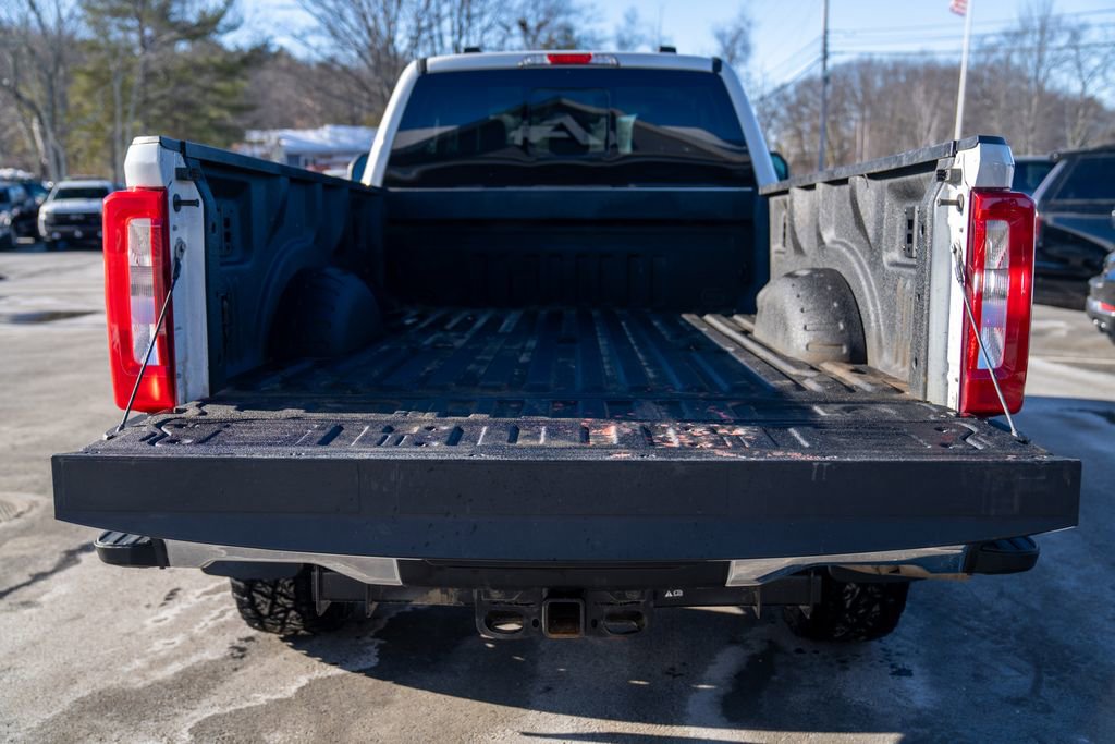 Used 2024 Ford F250 XL image 6