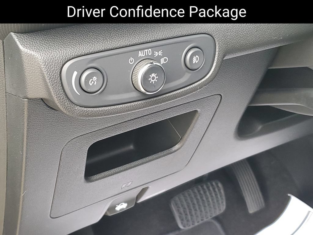 Certified 2022 Chevrolet TrailBlazer ACTIV w/ Technology Package AWD/4WD image 9